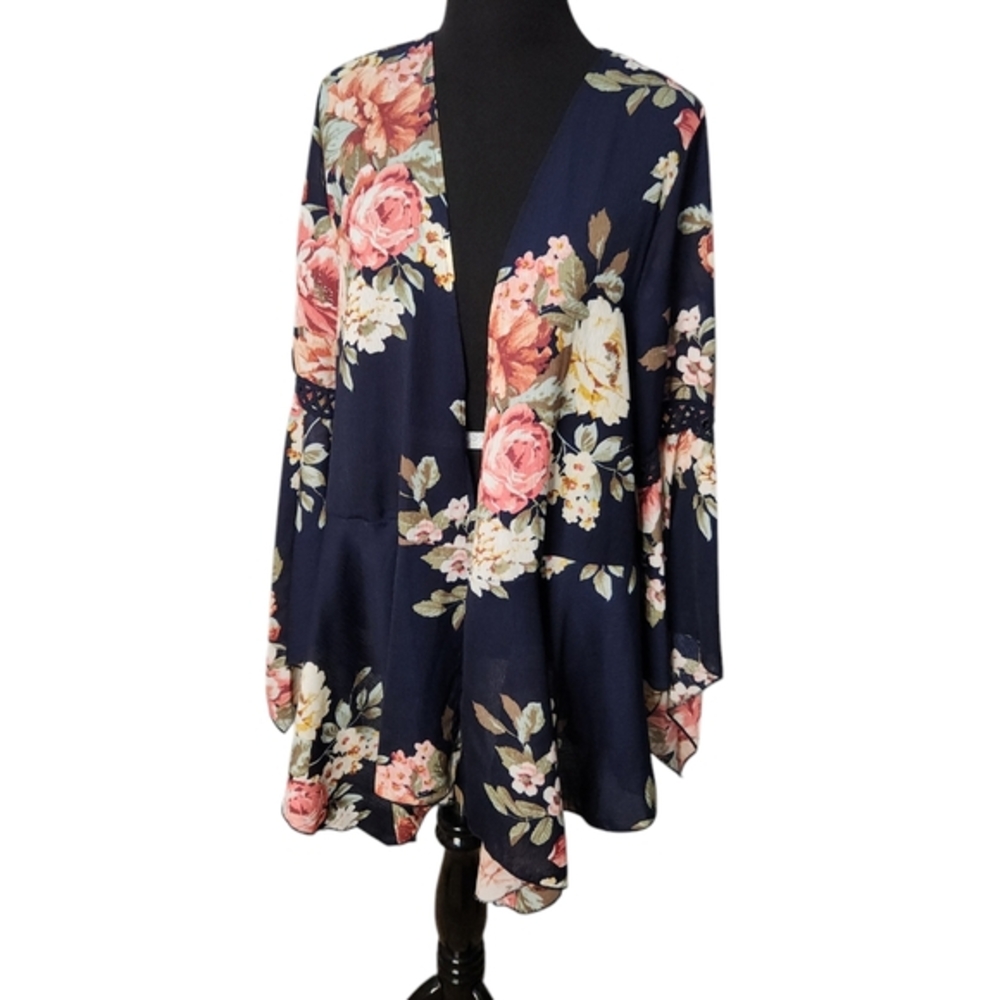 NWT ODDY Floral Bell Sleeve Open Cardigan Jacket Size Large